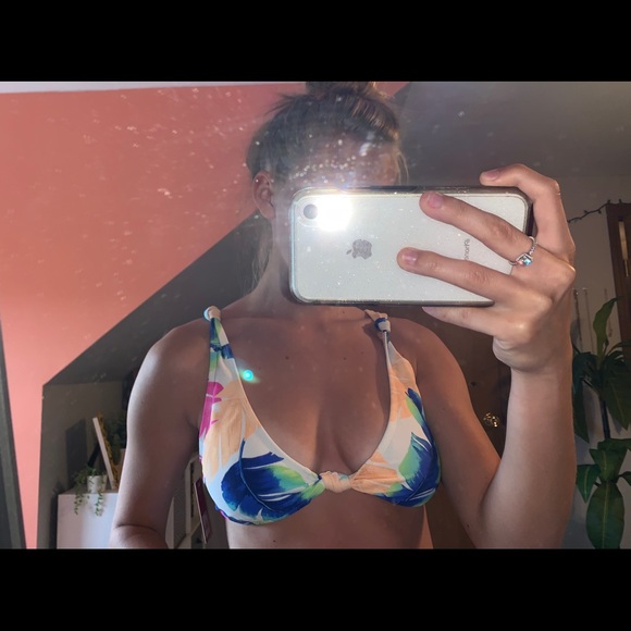 SOLD - Picture 4 of 4